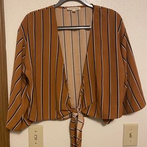 Boutique short sleeve top